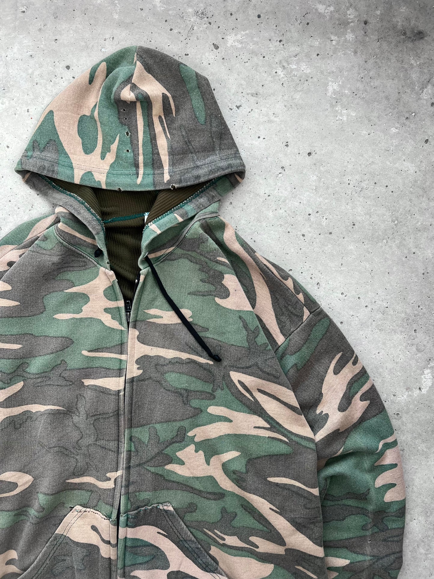 Vintage 90s Faded Camo Zip-Up Jacket - (XL)