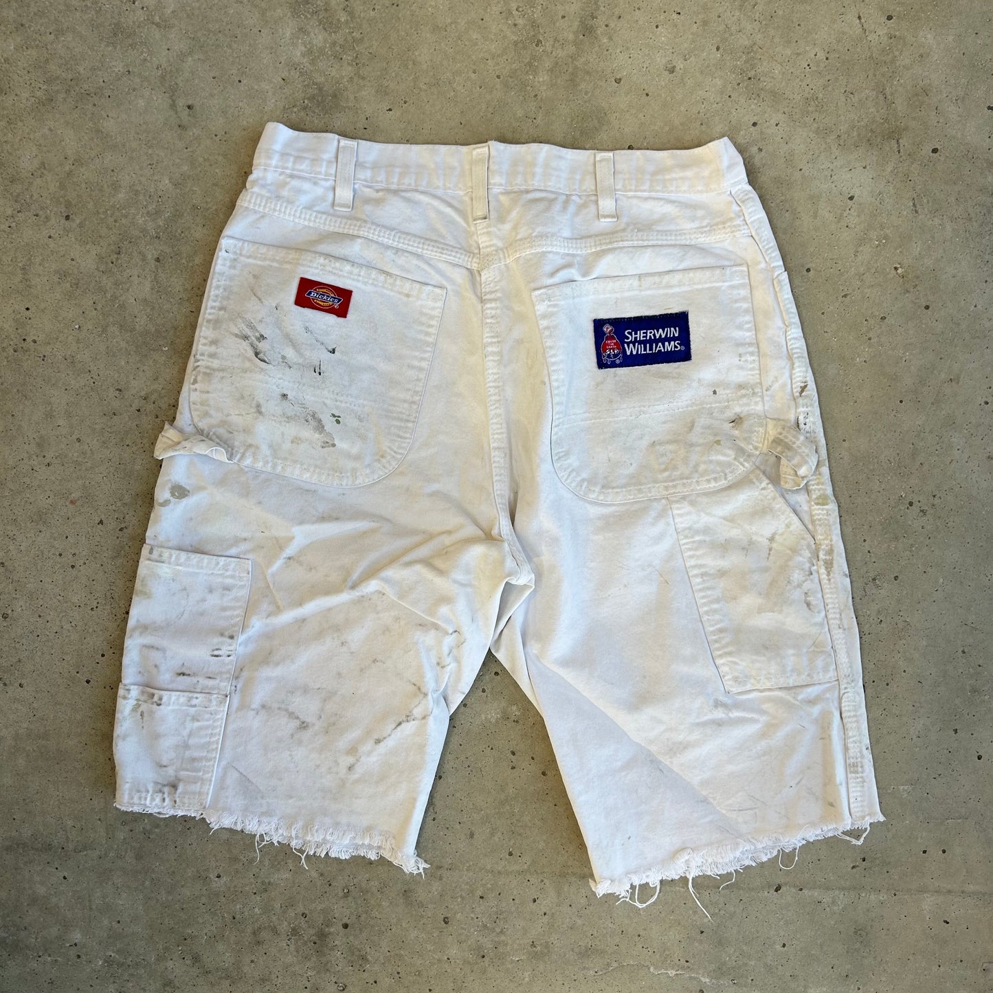 Vintage White Painter Dickies Shorts - (32)