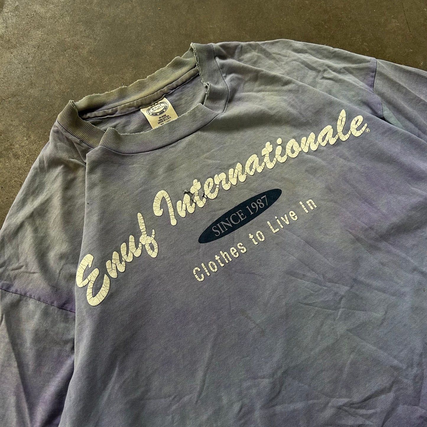 Vintage Enuf Internationale Tee -(XL)