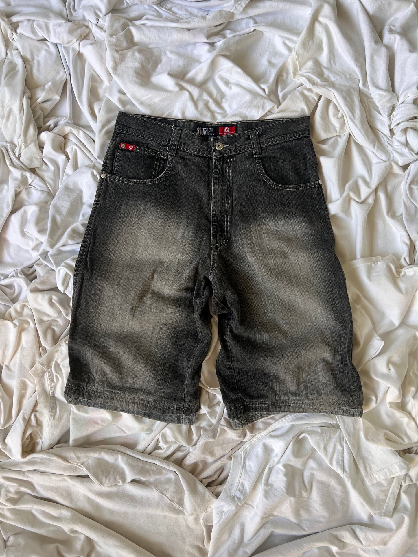 Vintage South Pole Black Jean Shorts - (34)