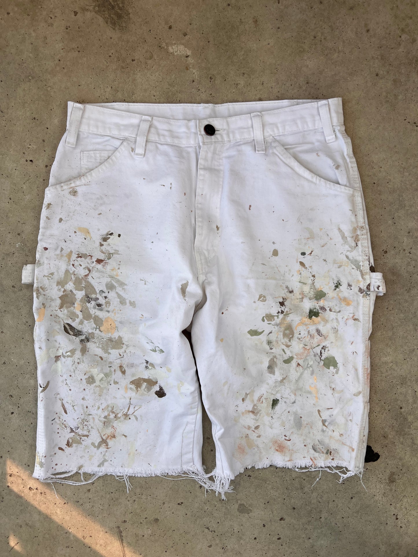 Vintage White Painter Dickies Shorts - (30)