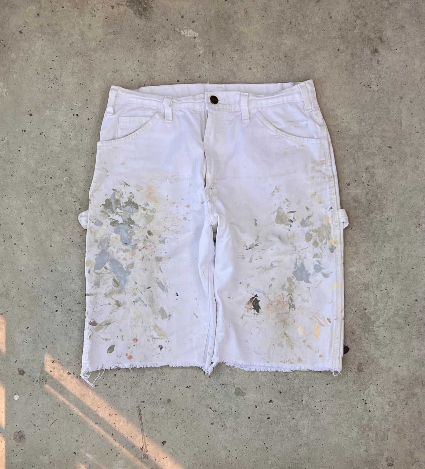 Vintage White Painter Dickies Shorts - (30)