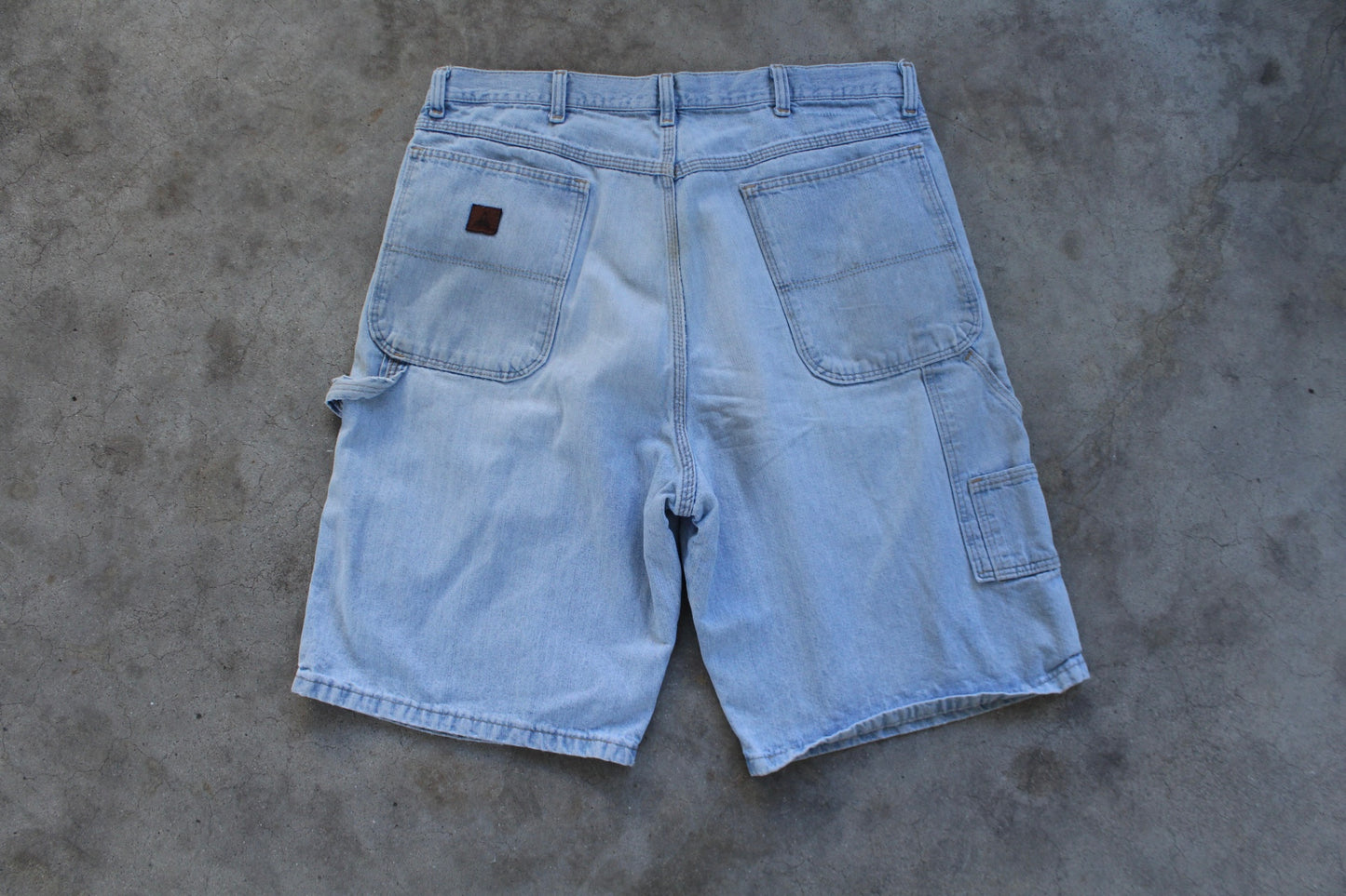 Vintage 00s Wrangler Shorts- (36x10)