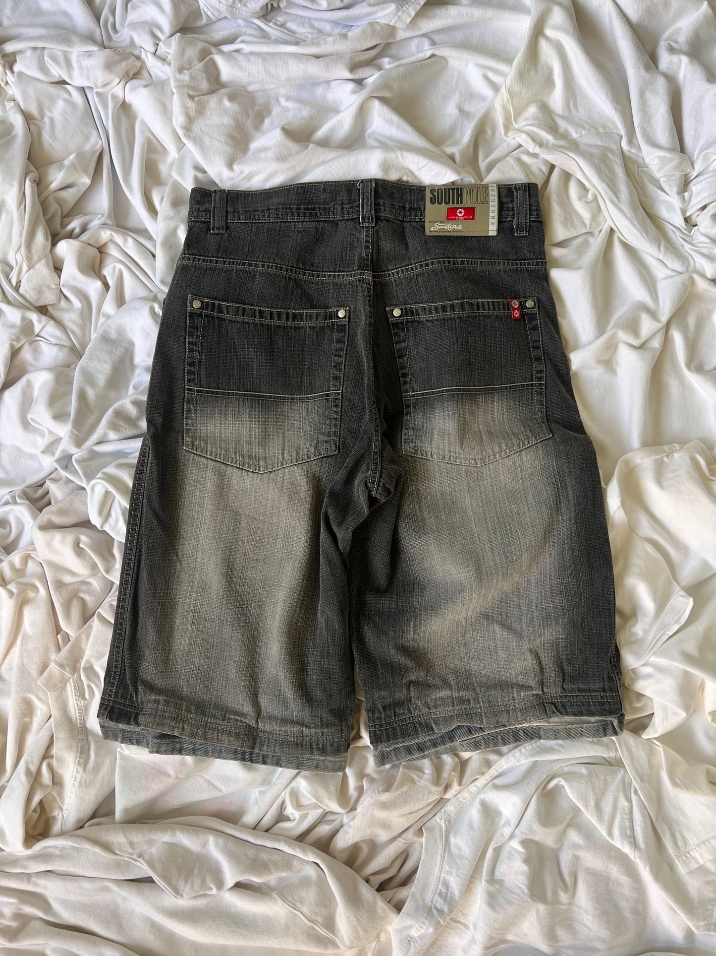 Vintage South Pole Black Jean Shorts - (34)