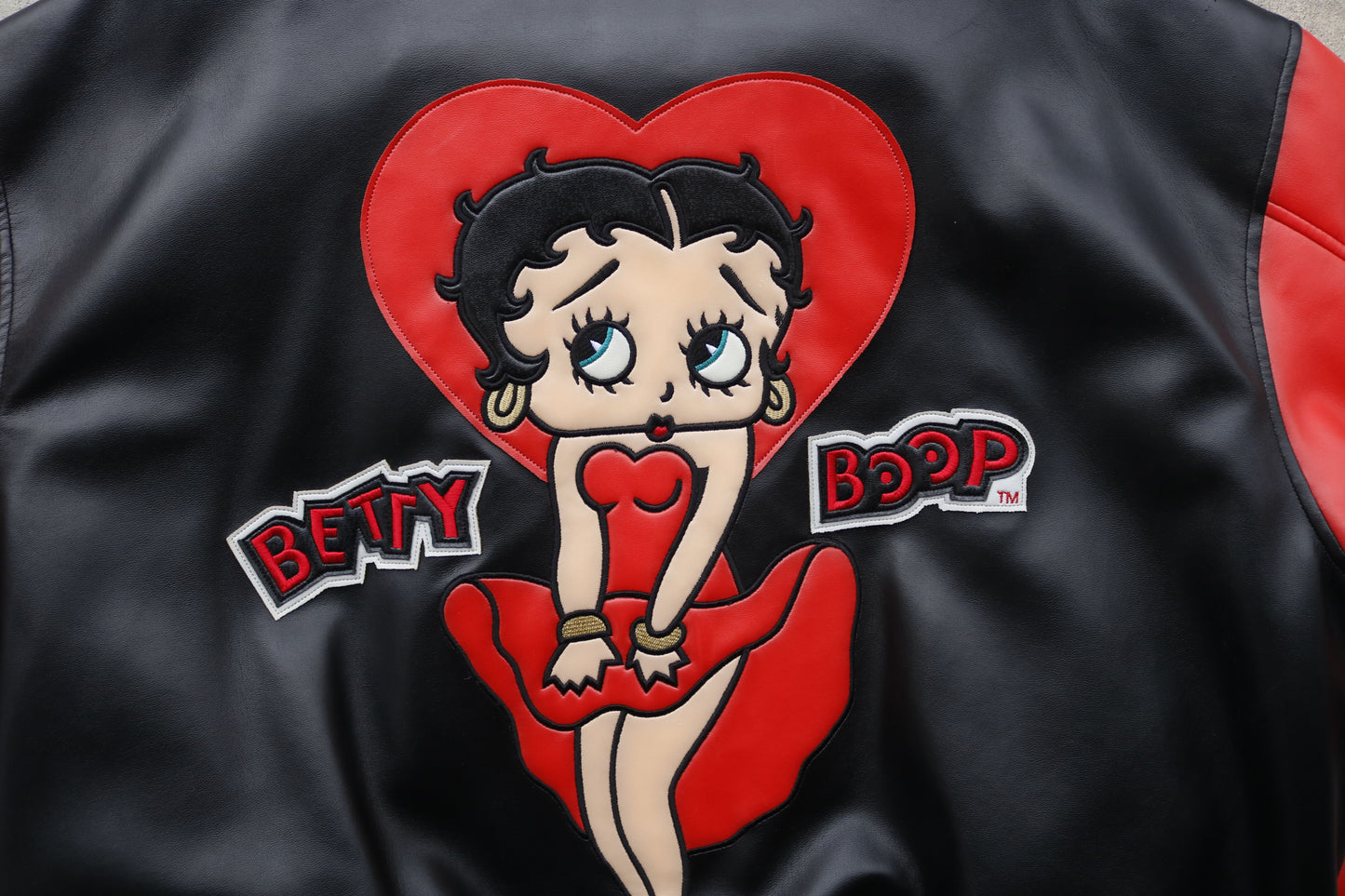 Vintage 00s 90s Leather Betty Boop Jacket 2XL Back side close up picture