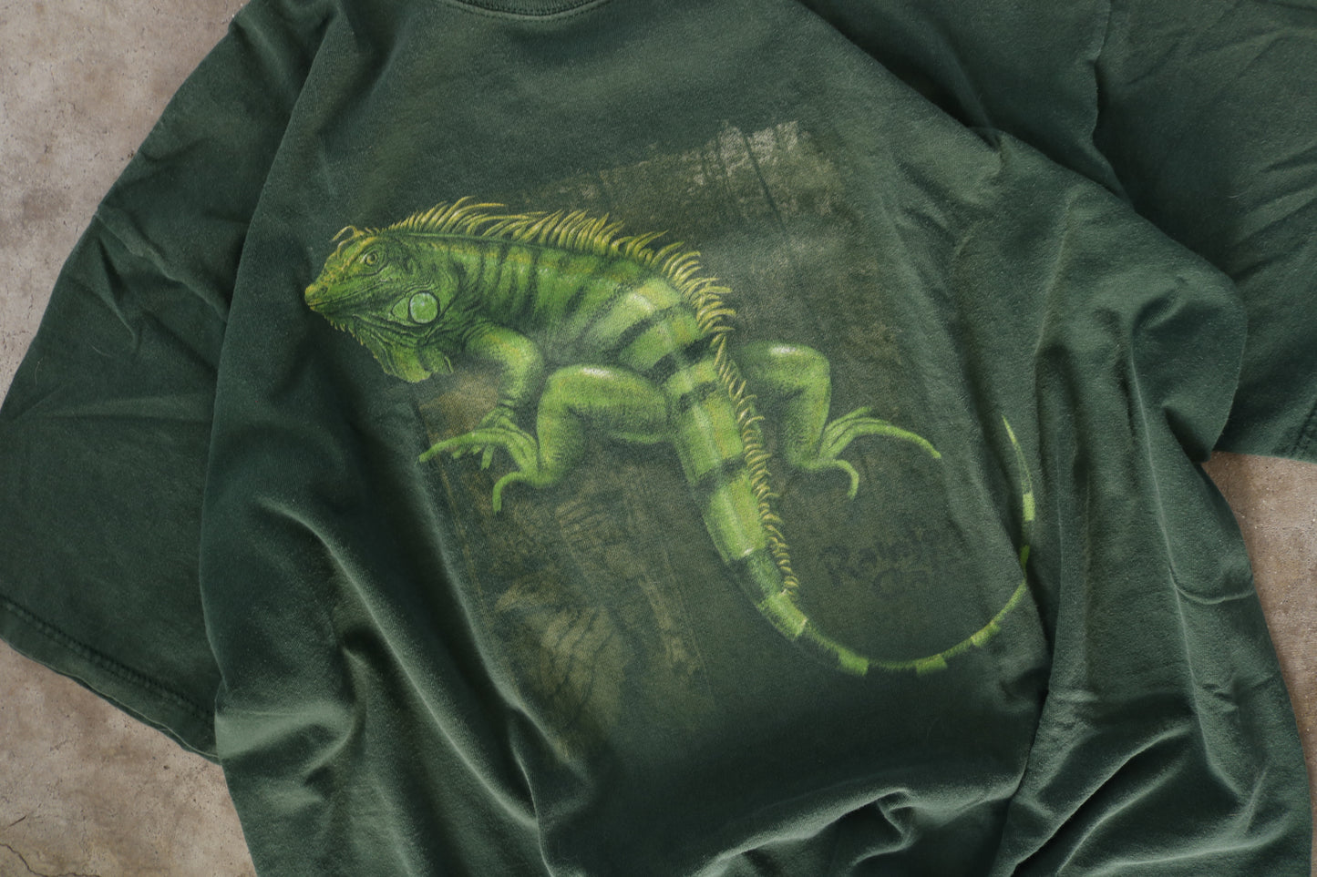 Vintage 90s Iguana Green Tee - (XL)