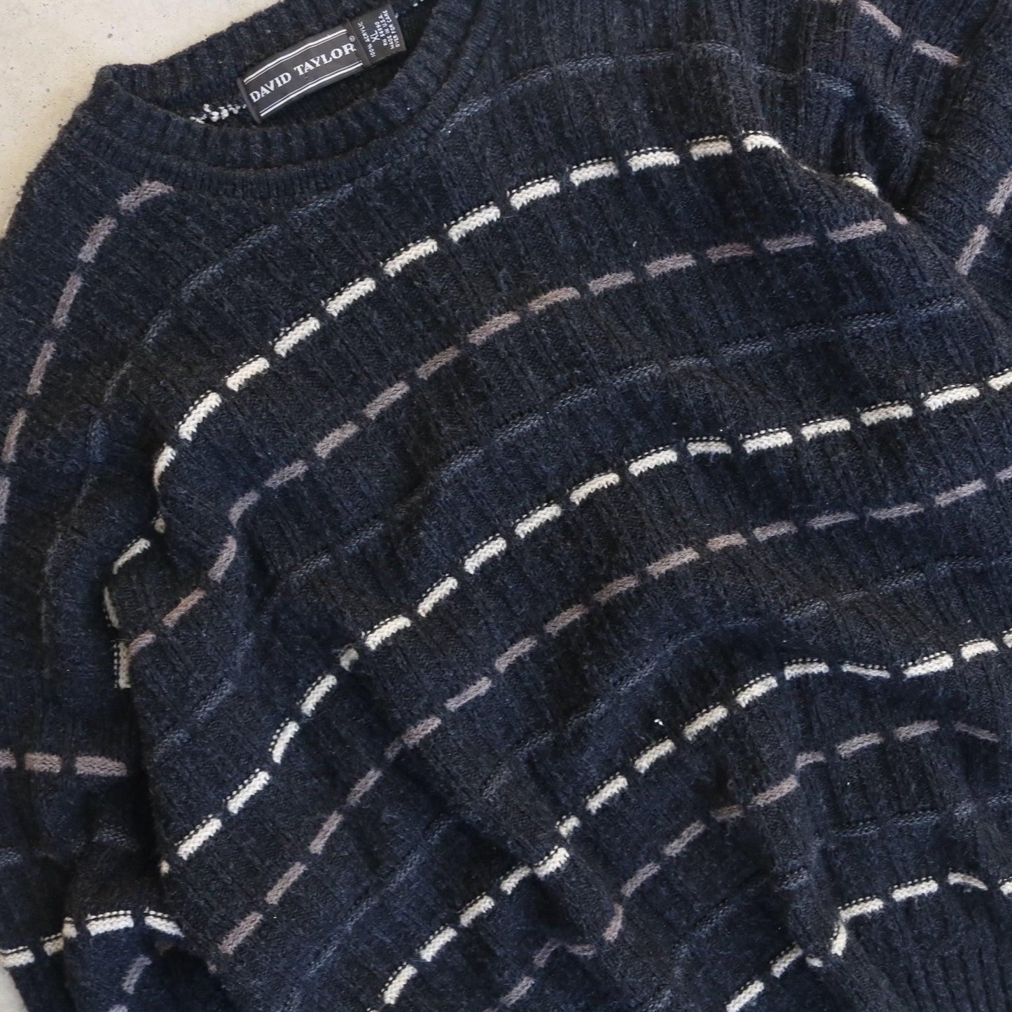 Vintage 90s Black Striped Sweater - (XL)