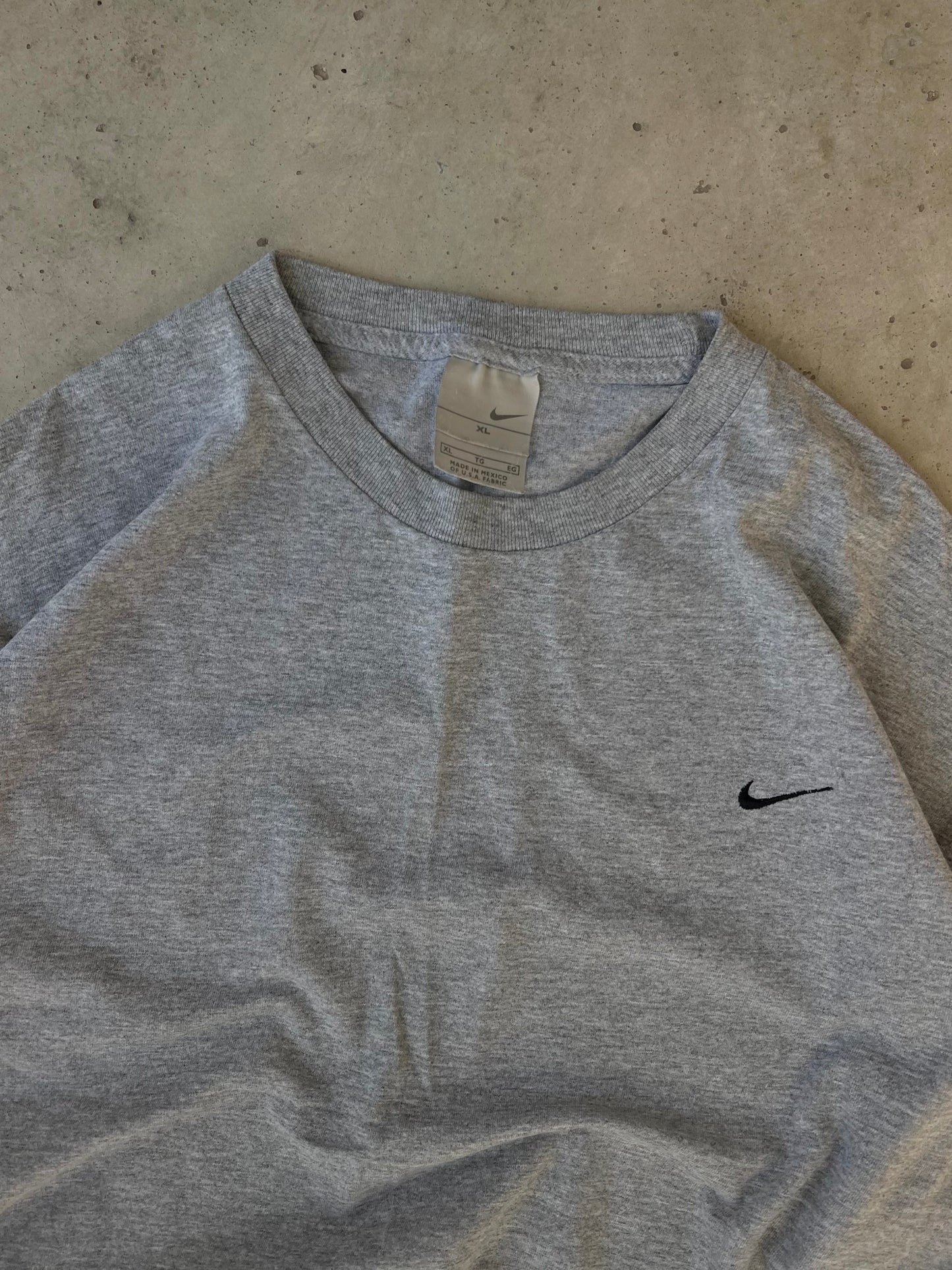 Vintage Nike Grey Check Tee - (XL)