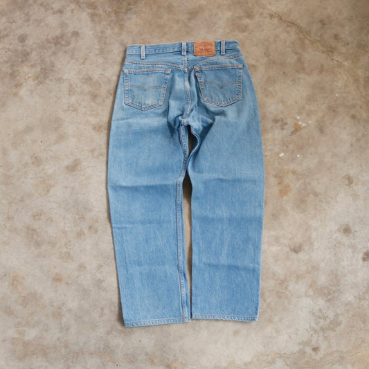 90s Levi 501 Jeans - (31x36)