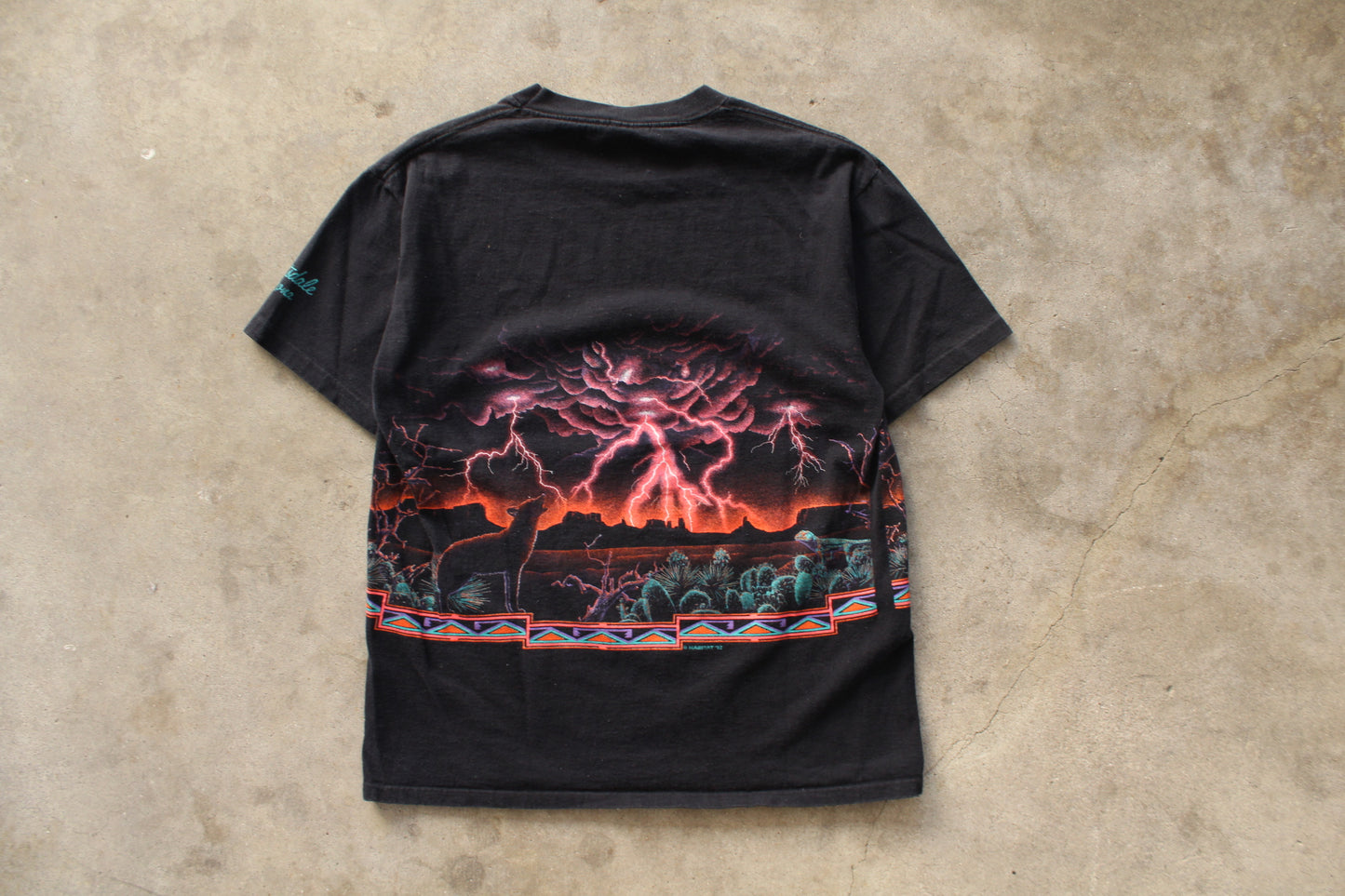 Vintage Habitat Lighting Tee - (M)