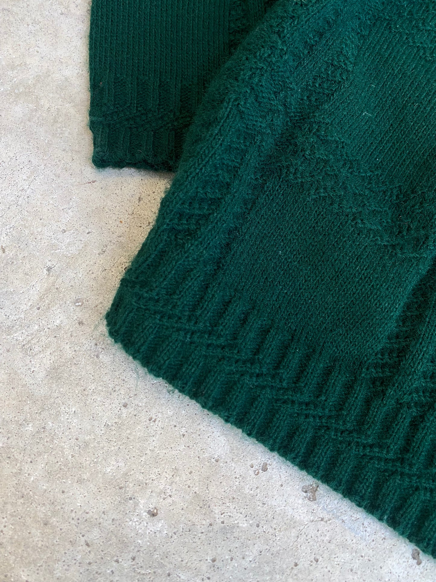 Vintage 90s Dark Green Sweater- (L)