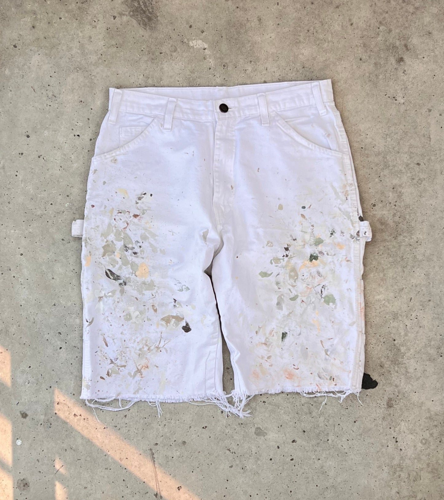 Vintage White Painter Dickies Shorts - (30)