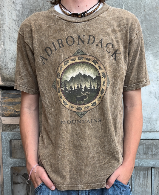 90s Brown Nature Tee - (M)