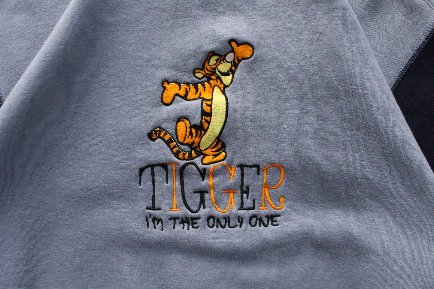 Vintage Tigger Crewneck- (L)