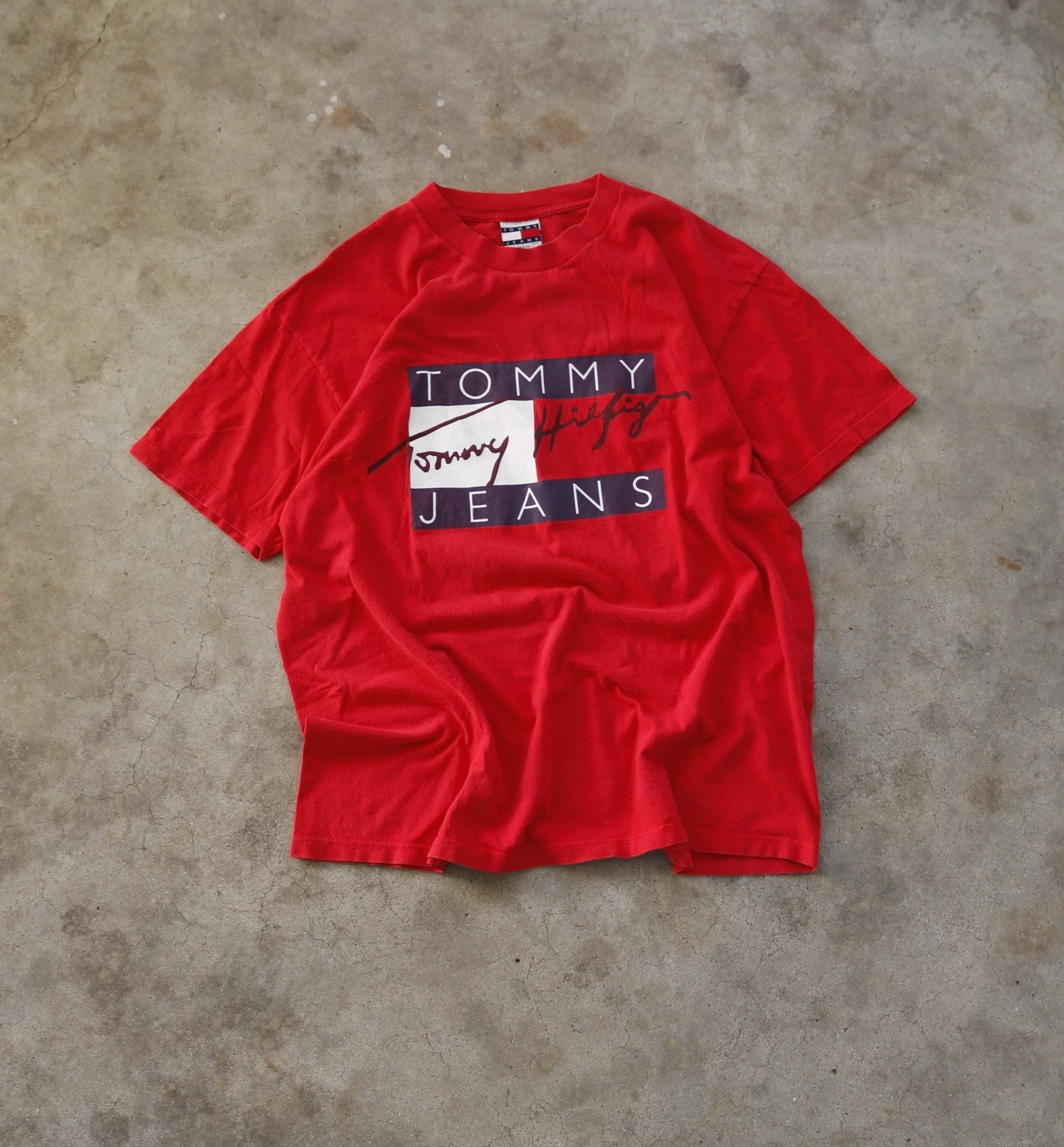 90s Tommy Hilfiger Tee - (XL)