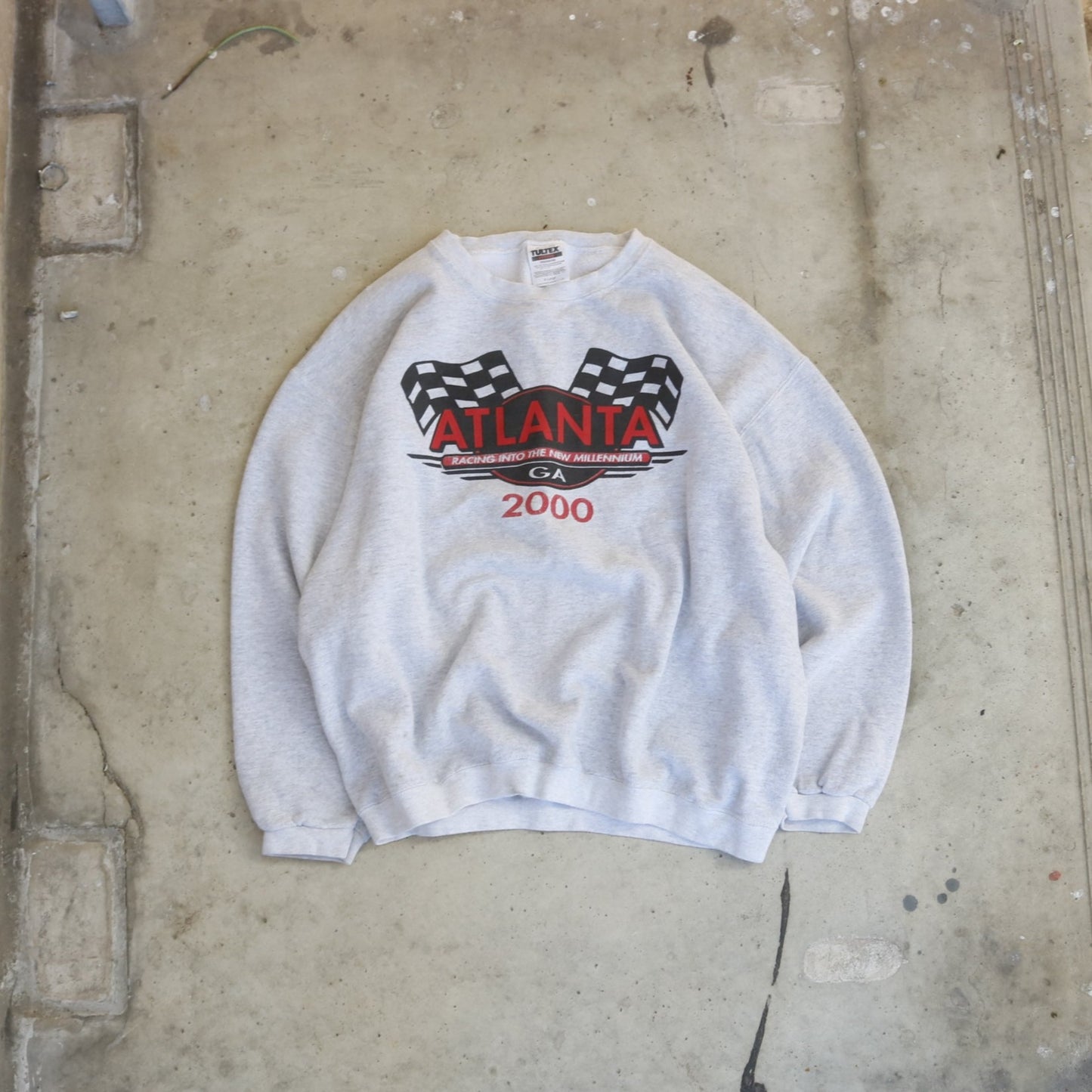 Vintage 00’ Atlanta Speedway Crew - (XL)