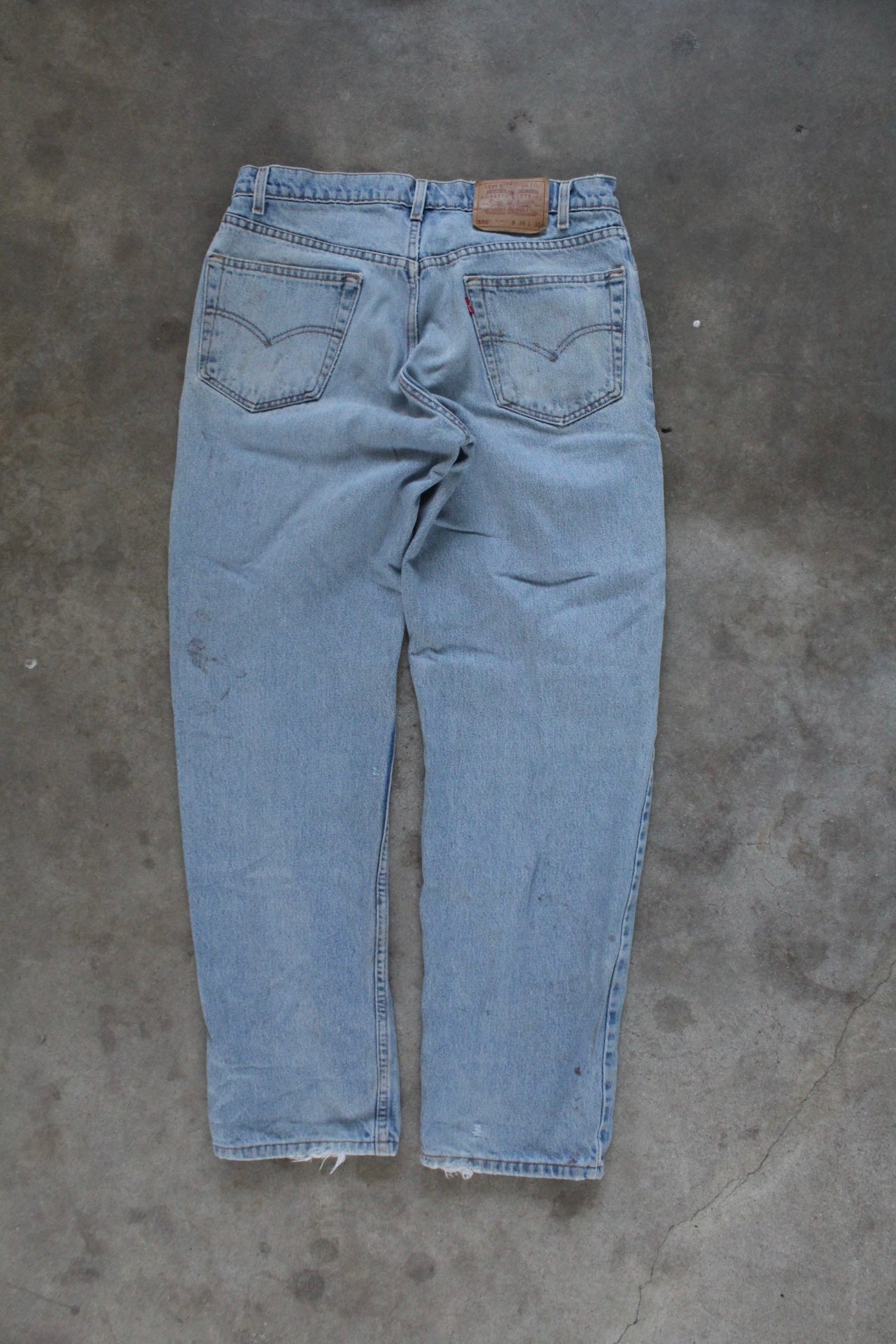 Vintage Levi’s 550- (34x32)