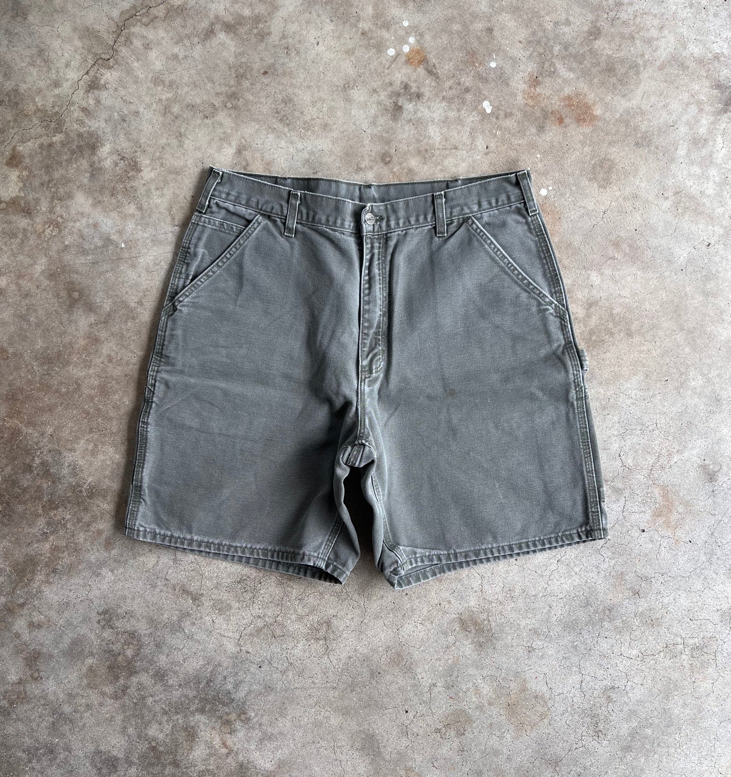 Vintage Green Carhartt Shorts - (35)