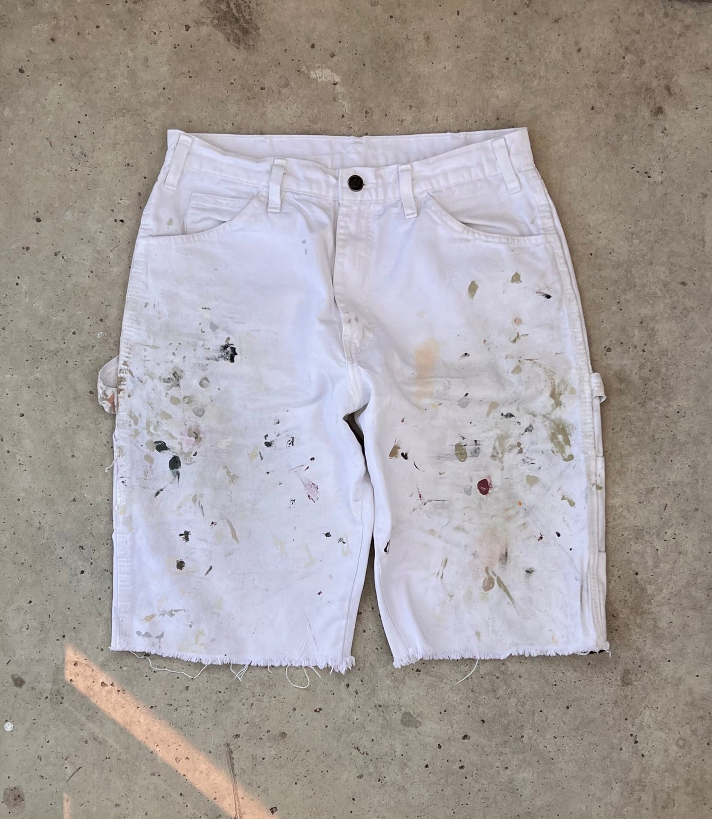 Vintage White Painter Dickies Shorts - (30)