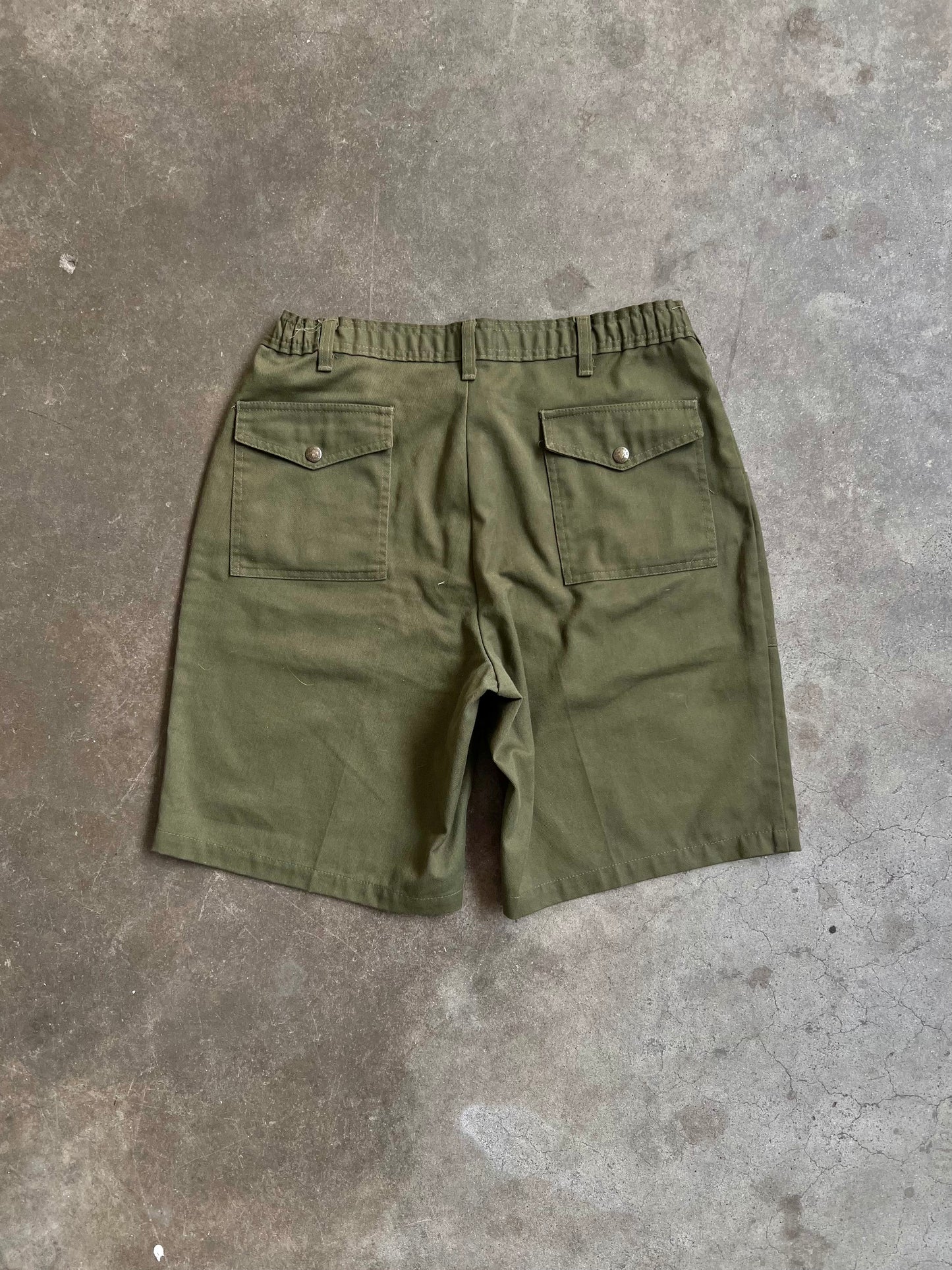 Vintage Olive Green Utility Shorts - (32)