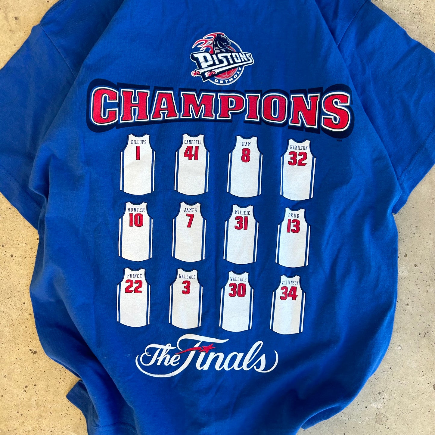 Vintage 04’ Detroit Pistons Champions Tee - (YXL)