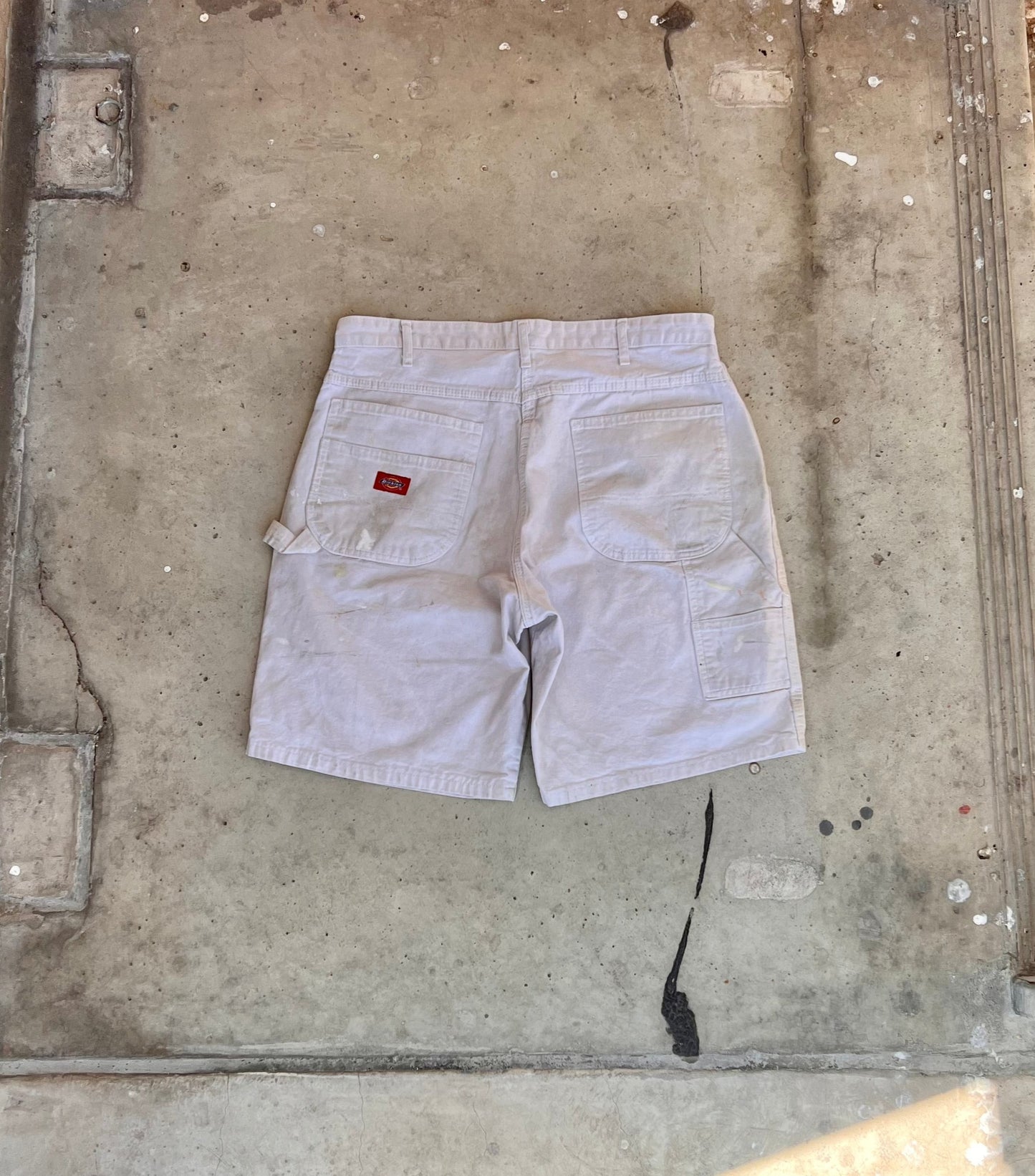 Vintage White Painter Dickies Shorts - (35)